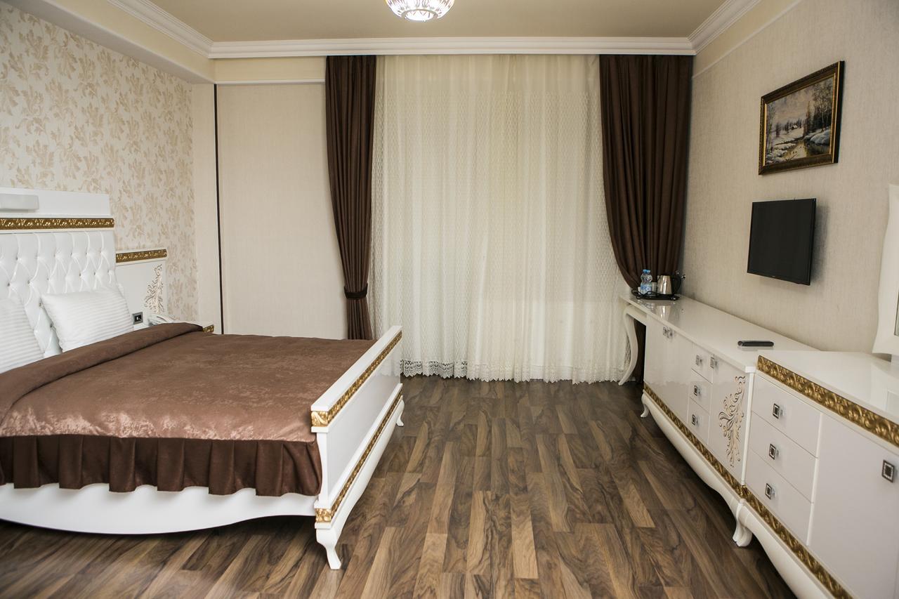 Azalea Hotel Baku Bagian luar foto